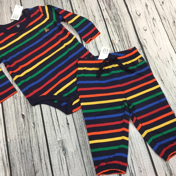 Gap Boys 6-12 Months Striped Outfit - Picture 2 of 4